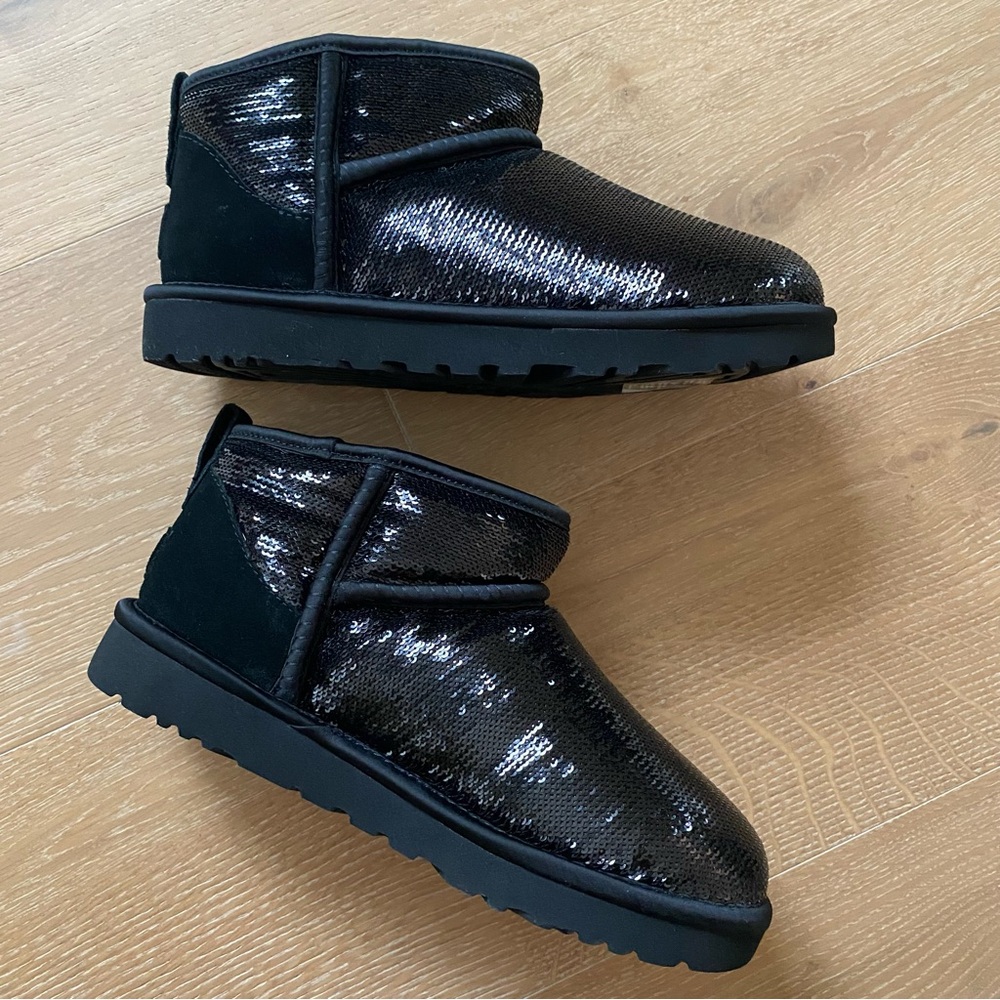 UGG Women's Classic Ultra Mini Mirror Ball Boot